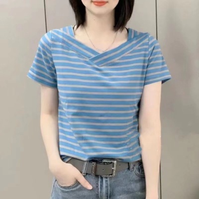 【实价】女士t恤短袖2023新款百搭显瘦宽松大码休闲条纹v领上衣女