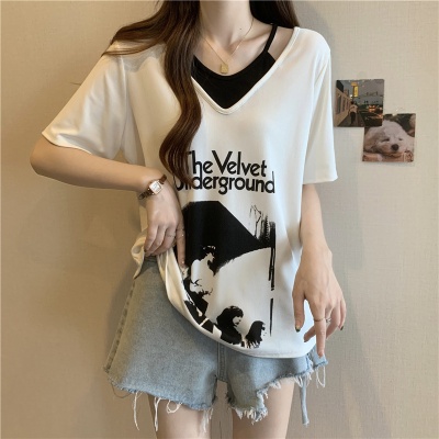 大码女装夏季新款短袖t恤女时尚洋气胖mm宽松显瘦设计感小众上衣