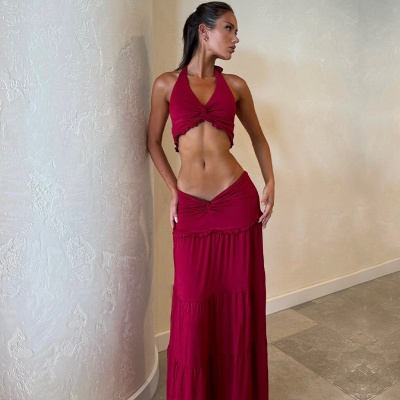 欧美女装2025春夏新款性感露脐压褶挂脖上衣时尚气质半身裙套装女