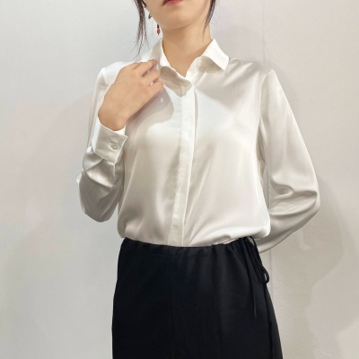 2023秋季新款缎面仿醋酸气质通勤内搭上衣翻领垂感长袖女式衬衫