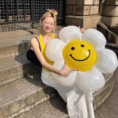 卡逸黛修身柠檬黄挂脖吊带背心女少女可爱显白显瘦上衣内搭外穿女