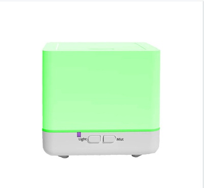 源头批发400ML小魔方加湿器卧室静音香薰桌面香薰机现货可做礼品