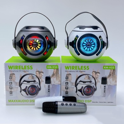 外贸新款小圆球蓝牙音箱无线彩灯柏林之声桌面蓝牙音响