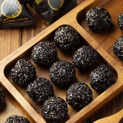 疆心域黑芝麻丸营养健康黑芝麻独立包装无添蔗糖黑芝麻丸孕妇零食