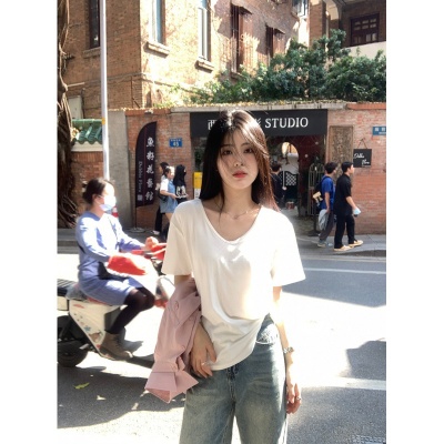 慵懒纯棉正肩白色v领短袖t恤女夏季内搭打底衫宽松显瘦体恤上衣