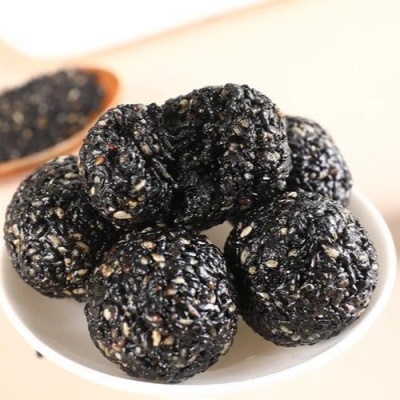 无蔗糖枸杞黑芝麻丸核桃桑葚红枣丸网红解馋小零食儿童孕 妇零糕